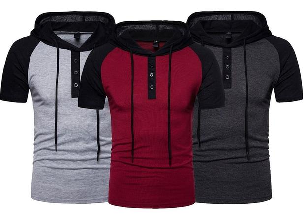 white moletom com capuzs