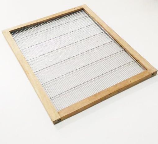 Kit 3 Telas Excluidora Langstroth Abelha Rainha Apicultura Moldura Cedrilho 50,5 X 41 - Contrera pet é boa?