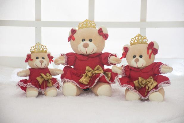 Kit 3 Ursinhas para Nicho Princesa Vermelho - I9 Baby Menor preço em Kit 3 Ursinhas para Nicho Princesa Vermelho - I9 Baby