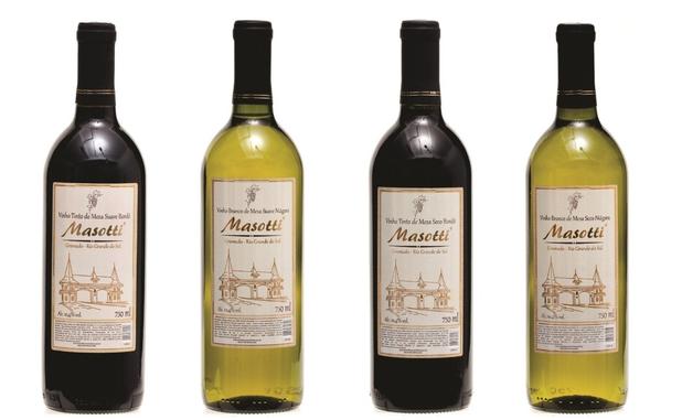 Kit 4 Vinhos 2 Tintos e 2 Brancos - Masotti de 750ML Menor preço em Kit 4 Vinhos 2 Tintos e 2 Brancos - Masotti de 750ML