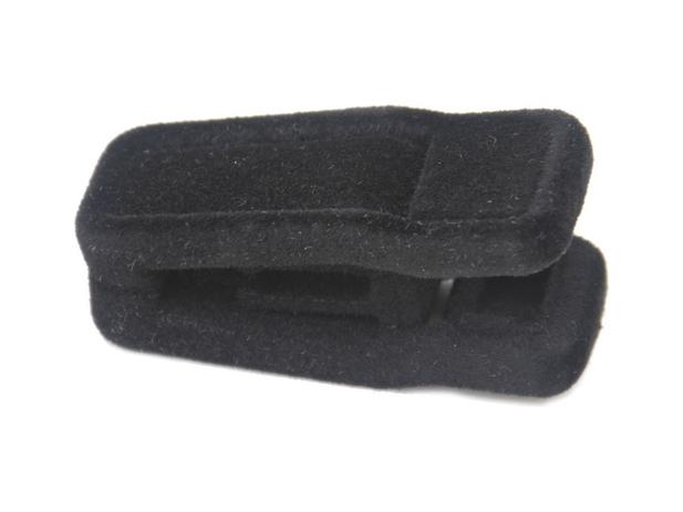 Kit 50 Un Presilhas De Veludo Para Cabides IKAZA Menor preço em Kit 50 Un Presilhas De Veludo Para Cabides IKAZA