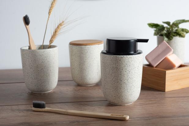 Kit Banheiro 3 pcs Cerâmica para Banheiro Osaka - Yoi Menor preço em Kit Banheiro 3 pcs Cerâmica para Banheiro Osaka - Yoi