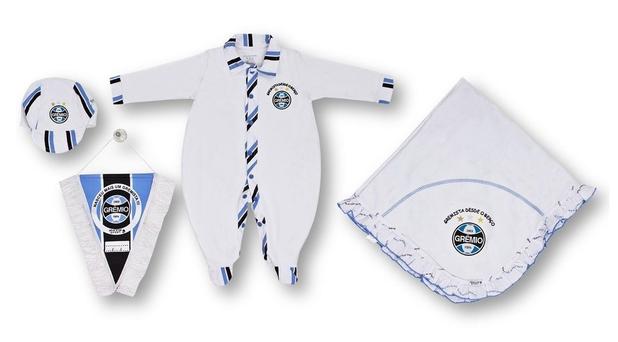 Kit Bebê Grêmio com Macacão Manta e Boné Revedor Menor preço em Kit Bebê Grêmio com Macacão Manta e Boné Revedor