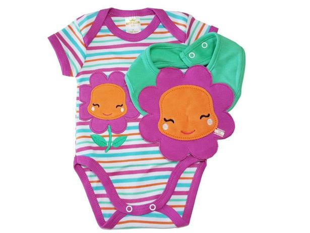 Kit Body Best Club e babador Flor Lilás / Tamanho P Menor preço em Kit Body Best Club e babador Flor Lilás / Tamanho P