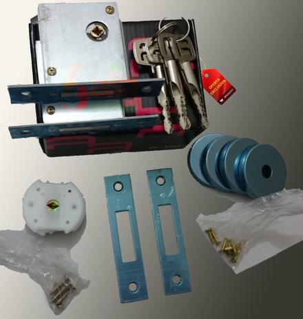 Kit c/ 2 Travas de Segurança Tetra Fechadura 11000 IXP Pado Menor preço em Kit c/ 2 Travas de Segurança Tetra Fechadura 11000 IXP Pado