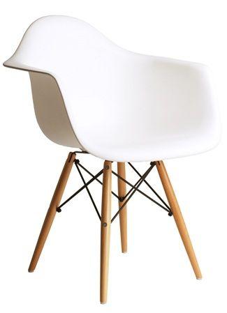 Kit c/ 4 Cadeiras Charles Eames c/ braço DAW - Base Madeira - Branca - Universal mix Menor preço em Kit c/ 4 Cadeiras Charles Eames c/ braço DAW - Base Madeira - Branca - Universal mix