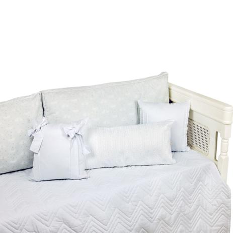 Kit Cama Babá Auxiliar 7 Peças Percal 300 Fios e Tricot Nuvens Coelhos Branco e Cinza - Aime Menor preço em Kit Cama Babá Auxiliar 7 Peças Percal 300 Fios e Tricot Nuvens Coelhos Branco e Cinza - Aime
