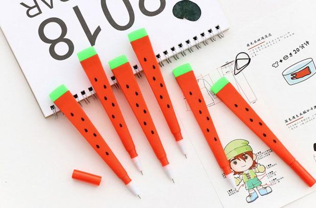 Kit Caneta Fruta Melancia Escola Infantil Magali Festa - Import Menor preço em Kit Caneta Fruta Melancia Escola Infantil Magali Festa - Import