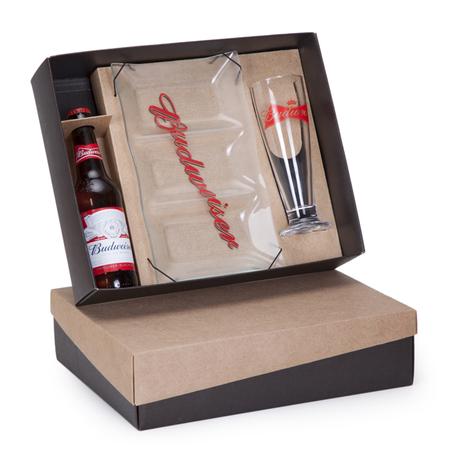 Kit Cerveja Budweiser 343ml + 1 tulipa e 1 petisqueira - Shop quality Menor preço em Kit Cerveja Budweiser 343ml + 1 tulipa e 1 petisqueira - Shop quality