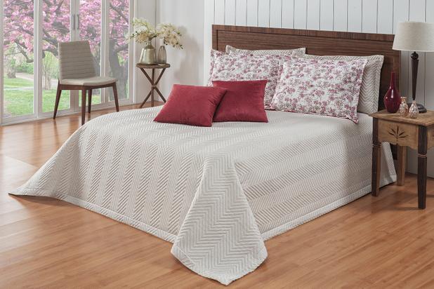 Kit Cobre Leito Casal Queen Charme Matelado 9 Peças Vermelho - Linda casa é ruim? Kit Cobre Leito Casal Queen Charme Matelado 9 Peças Vermelho - Linda casa é boa?