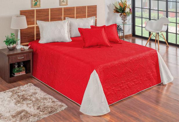 Kit Cobre Leito Casal Queen Malibu 07 Peças VERMELHO - Colleone enxovais é ruim? Kit Cobre Leito Casal Queen Malibu 07 Peças VERMELHO - Colleone enxovais é boa?