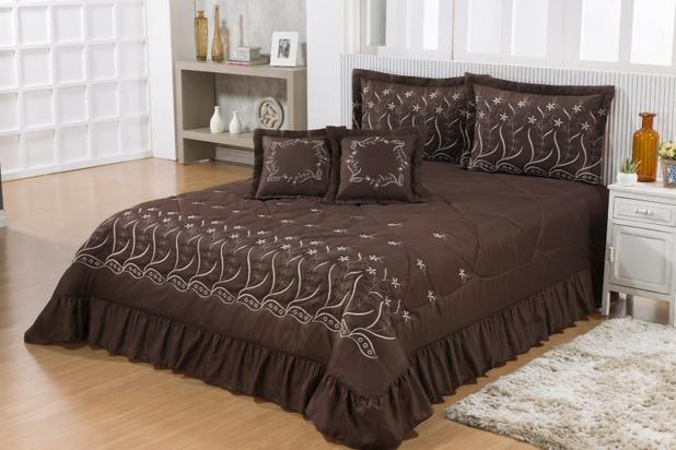 Kit Cobre Leito Casal Super King Desejos 07 Peças Bordado Colcha - Tabaco - Finos enxovais é ruim? Kit Cobre Leito Casal Super King Desejos 07 Peças Bordado Colcha - Tabaco - Finos enxovais é boa?