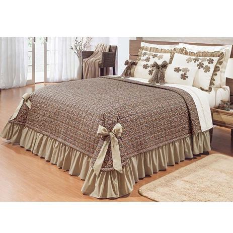 Kit Colcha Casal Super King 05 Peças Doce Lar Cáqui - Bernadete Casa Menor preço em Kit Colcha Casal Super King 05 Peças Doce Lar Cáqui - Bernadete Casa