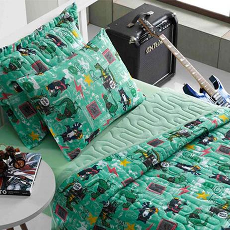 Kit Colcha Portallar Solteiro Malha Rock Estampado Verde Menor preço em Kit Colcha Portallar Solteiro Malha Rock Estampado Verde