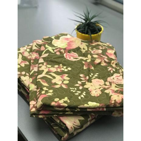 Kit Colcha Queen Boutis Sortido Delicatto - Floral - Casa hauss é ruim? Kit Colcha Queen Boutis Sortido Delicatto - Floral - Casa hauss é boa?