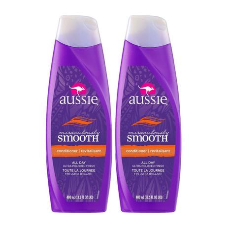 Kit com 2 Condicionadores Aussie Miraculously Smooth 400ml Menor preço em Kit com 2 Condicionadores Aussie Miraculously Smooth 400ml