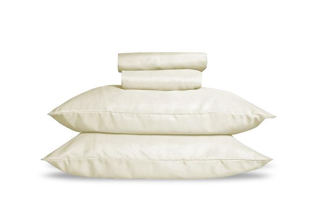 Kit Com 2 Fronhas 50cm x 90cm 100 Algodão Percal 140 Fios Palha - Aretusa confecções é boa?