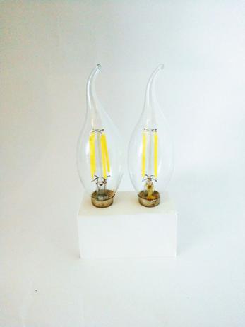 Kit com 2 Lâmpadas LED Filamento 4W Vela Âmbar E14 - Kit led Menor preço em Kit com 2 Lâmpadas LED Filamento 4W Vela Âmbar E14 - Kit led