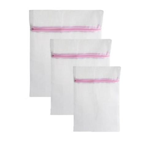 Kit Com 3 Sacos Para Lavar Roupas Delicadas Tamanhos P M G - Western Menor preço em Kit Com 3 Sacos Para Lavar Roupas Delicadas Tamanhos P M G - Western