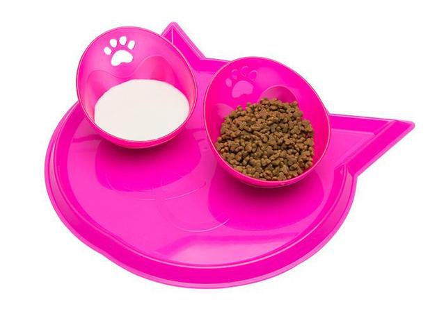 Kit Comedouro Bebedouro com bandeja para Gatos Truqys - Jogo Americano Menor preço em Kit Comedouro Bebedouro com bandeja para Gatos Truqys - Jogo Americano