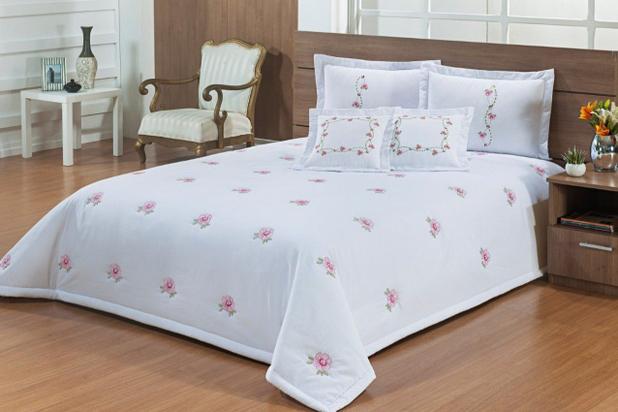 Kit Completo Delicaty Casal King 08 Peças com Cortina Estilo 3 mts - Branco - Finos enxovais Menor preço em Kit Completo Delicaty Casal King 08 Peças com Cortina Estilo 3 mts - Branco - Finos enxovais