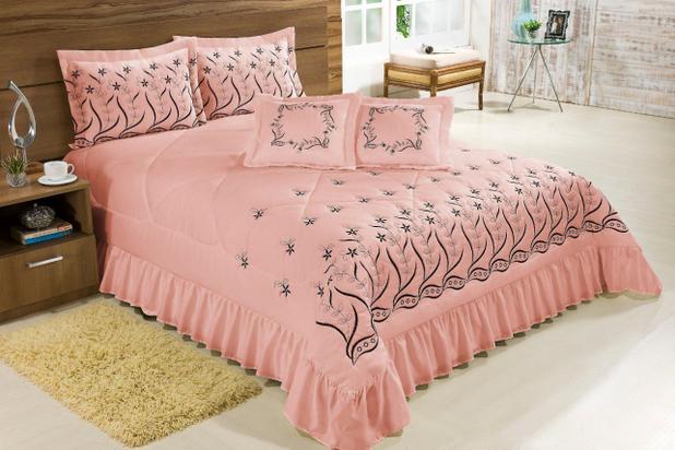 Kit Completo Desejos Casal King 08 Peças Bordado Colcha com Cortina Jacquard 3 mts - Salmão - Finos enxovais Menor preço em Kit Completo Desejos Casal King 08 Peças Bordado Colcha com Cortina Jacquard 3 mts - Salmão - Finos enxovais