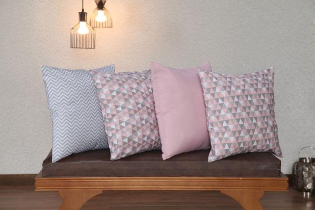 Kit de Almofada Quadrada Estampada Chevron com Refil - Rosê - Casa borda enxovais Menor preço em Kit de Almofada Quadrada Estampada Chevron com Refil - Rosê - Casa borda enxovais
