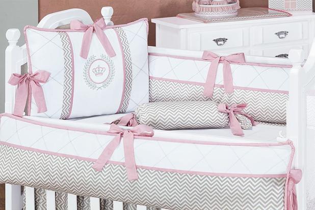 Kit de Berço Chevron Rosa 09 pçs c/ Mosquiteiro Percal 100 Algodão - Batistela baby Menor preço em Kit de Berço Chevron Rosa 09 pçs c/ Mosquiteiro Percal 100 Algodão - Batistela baby