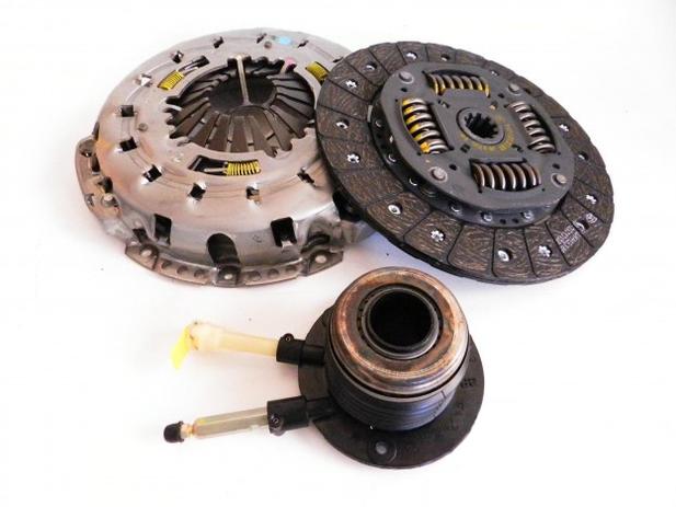 Kit de Embreagem: Disco, Platô e Atuador MWM Nissan Frontier e Xterra 2.8 Turbo Diesel Menor preço em Kit de Embreagem: Disco, Platô e Atuador MWM Nissan Frontier e Xterra 2.8 Turbo Diesel
