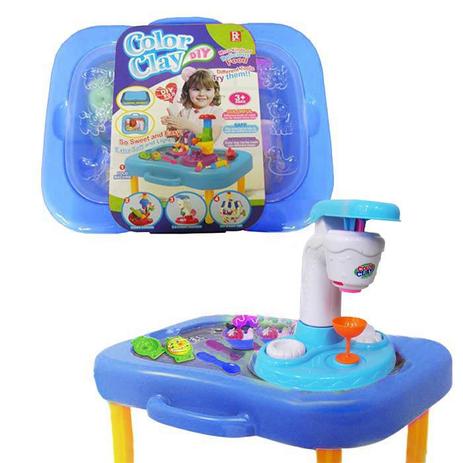 Kit de Massinha 4 Potes Mesa Com Acessorios Modelar Sorvete 365g Infantil Brinquedo (SPI17185) - Color clay é boa?