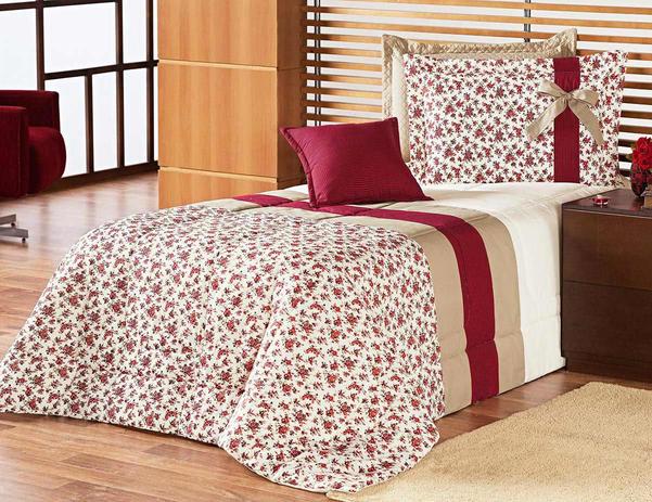 Kit Edredom Júlia Solteiro Vermelho Ideal para Meninas com 4 peças - Aquarela Menor preço em Kit Edredom Júlia Solteiro Vermelho Ideal para Meninas com 4 peças - Aquarela
