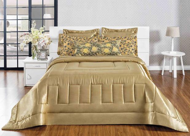 Kit Edredom Queen Coleção Sublime Dourado com 7 peças - Casa sua beleza Menor preço em Kit Edredom Queen Coleção Sublime Dourado com 7 peças - Casa sua beleza