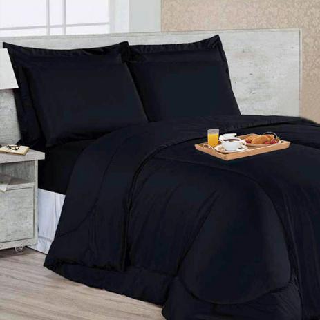 Kit Edredom Soft Casa Dona Casal + 4 porta Travesseiros e Lençol Preto Menor preço em Kit Edredom Soft Casa Dona Casal + 4 porta Travesseiros e Lençol Preto