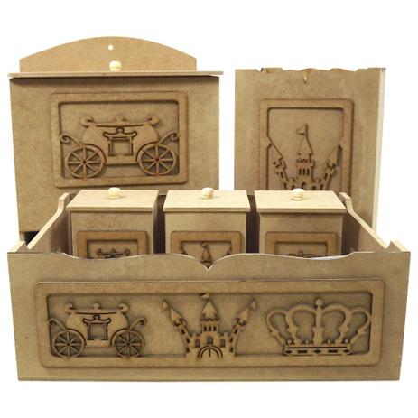 Kit Higiene Bebê em MDF Carruagem Príncipe 6 peças - Palácio da Arte Menor preço em Kit Higiene Bebê em MDF Carruagem Príncipe 6 peças - Palácio da Arte