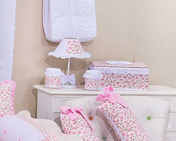 Menor preço em Kit Higiene Com Abajur Cristal 04 Peças - Marias enxoval