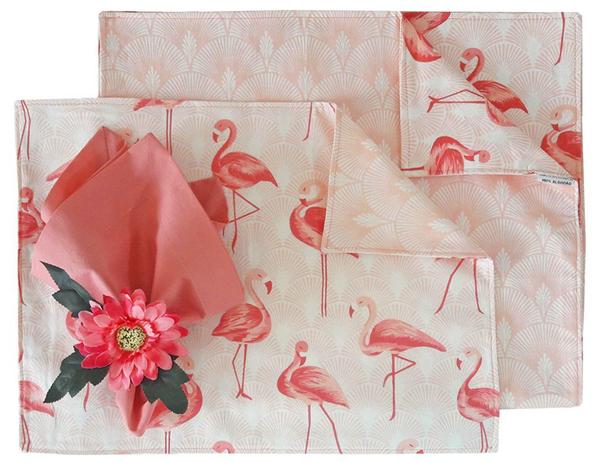 Kit Jogo Americano e Trilho de Mesa 6 Lugares Flamingo Rosa - Lari ribeiro home Menor preço em Kit Jogo Americano e Trilho de Mesa 6 Lugares Flamingo Rosa - Lari ribeiro home