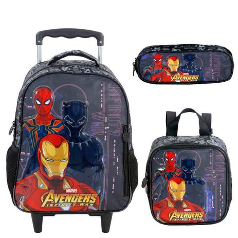 Kit Mochila com Rodinhas Avengers First Strike com Lancheira e Estojo - Xeryus Menor preço em Kit Mochila com Rodinhas Avengers First Strike com Lancheira e Estojo - Xeryus