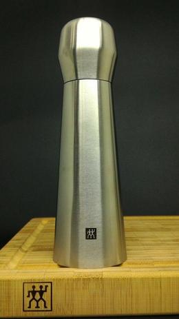 Kit Moedor De Sal E Pimenta Em Aço Inox, Zwilling Spices Menor preço em Kit Moedor De Sal E Pimenta Em Aço Inox, Zwilling Spices