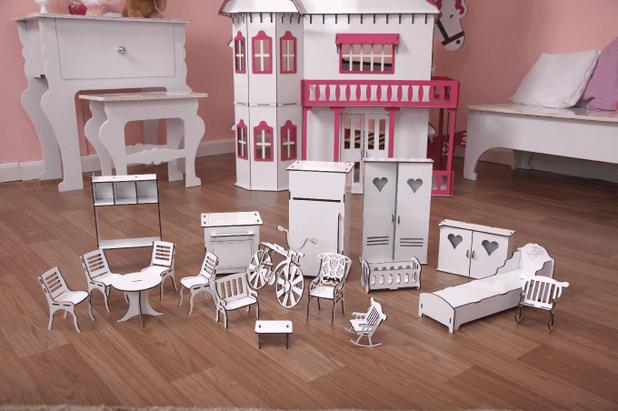 Kit Móveis Em MDF Branco 18 Peças Escala Barbie - Darama Menor preço em Kit Móveis Em MDF Branco 18 Peças Escala Barbie - Darama