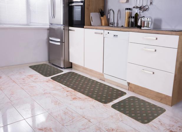 Kit ou Jogo de Tapete para Cozinha 03 peças Quadr. Coloridos - Tapetes marajó Menor preço em Kit ou Jogo de Tapete para Cozinha 03 peças Quadr. Coloridos - Tapetes marajó