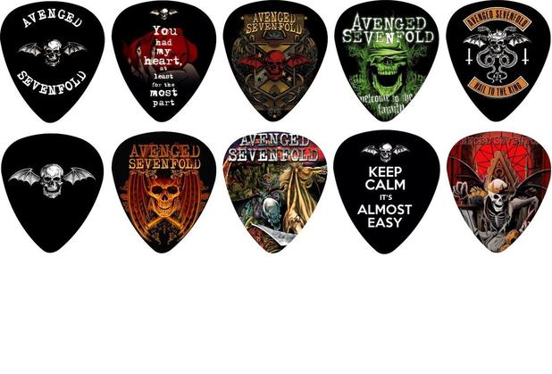 Kit Palhetas Personalizadas Banda Avenged Sevenfold 0.71 mm com 10 Modelos - Dick picks é boa?