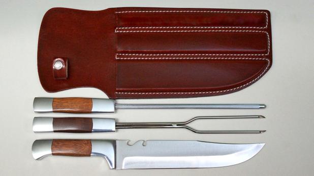 Kit para Churrasco Artesanal Faca com Abridor, Garfo, Chaira em aço inox - Inox barretos Menor preço em Kit para Churrasco Artesanal Faca com Abridor, Garfo, Chaira em aço inox - Inox barretos