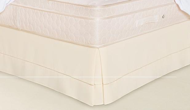 Kit Protetor de Colchão Impermeável com Saia Box Casal - 02 Peças - Decoramando Menor preço em Kit Protetor de Colchão Impermeável com Saia Box Casal - 02 Peças - Decoramando