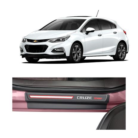 Kit Soleira Chevrolet Cruze Turbo 4 Portas Carbono - Np Menor preço em Kit Soleira Chevrolet Cruze Turbo 4 Portas Carbono - Np
