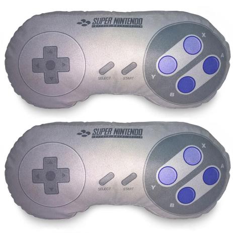 Kit Super Pillowtendo: Almofadas Gamer Inspiradas no Controle de Video Game SNES - Camaleão preto Menor preço em Kit Super Pillowtendo: Almofadas Gamer Inspiradas no Controle de Video Game SNES - Camaleão preto