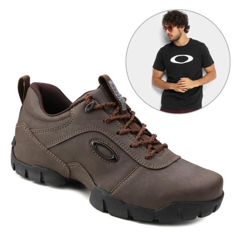 Kit Tênis Couro Oakley Enduro Masculino + Camiseta Oakley Ellipse Masculina M Menor preço em Kit Tênis Couro Oakley Enduro Masculino + Camiseta Oakley Ellipse Masculina M