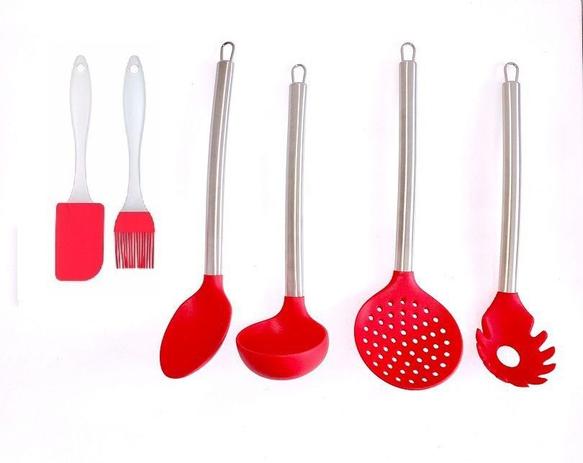 Kit Utensílios Silicone 6 Peças Espátula+escum+conch+colher - Clink Menor preço em Kit Utensílios Silicone 6 Peças Espátula+escum+conch+colher - Clink