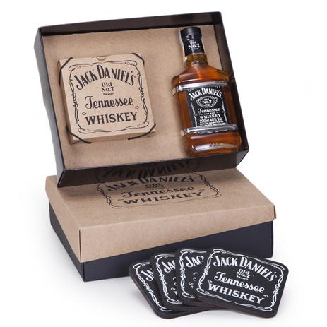 Kit Whisky Jack Daniels + 1 Cj com 4 porta copos - Shop quality Menor preço em Kit Whisky Jack Daniels + 1 Cj com 4 porta copos - Shop quality