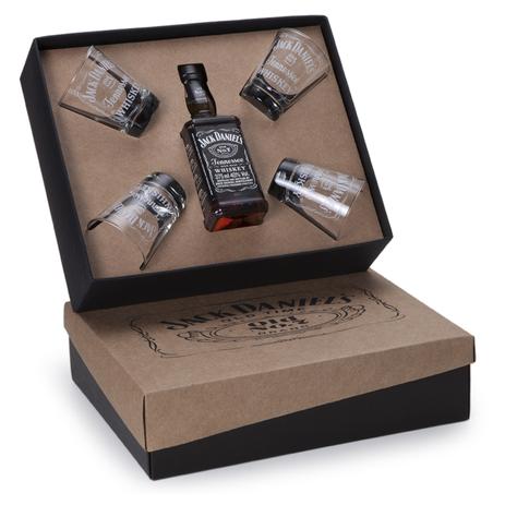 Kit Whisky Jack Daniels + 4 copos - Shop quality Menor preço em Kit Whisky Jack Daniels + 4 copos - Shop quality
