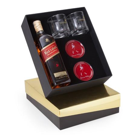 Kit Whisky Johnnie Walker Red Label 1 litro + 2 copos e 2 porta copos - Shop quality Menor preço em Kit Whisky Johnnie Walker Red Label 1 litro + 2 copos e 2 porta copos - Shop quality